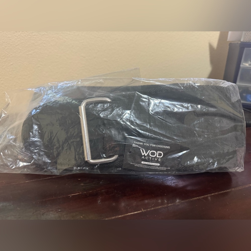 WOD Active Lifting Weigh Belt Size XL NWT
